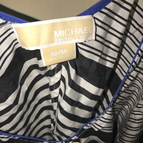 Michael Kors Sleeveless blouse - Picture 2 of 3